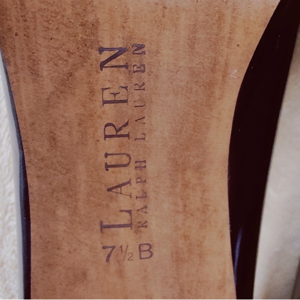 RALF LAUREN BLACK LABEL Leather Heels. Size 7.5 - Picture 5 of 5